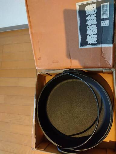 南部鉄鍋　古未使用　２６ｃｍ　３－４人用すき焼き鍋　みずさわ　竹模様