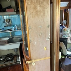 食器棚の画像