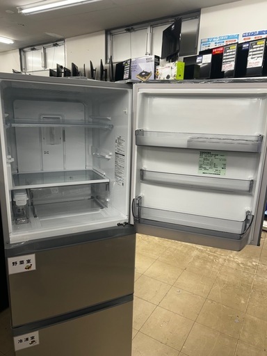 3ドア冷蔵庫　TOSHIBA   GR-S33S
