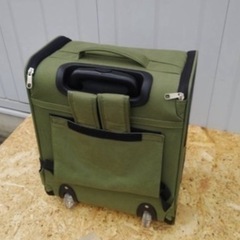 移動に便利です⭐︎ペット　キャリー　キャスター付き　グリーンの画像