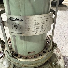 アラジンストーブの画像