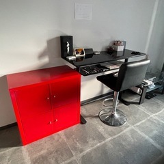 テーブル&チェアの画像