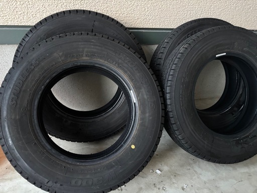 スタッドレスタイヤ145/80R12w300