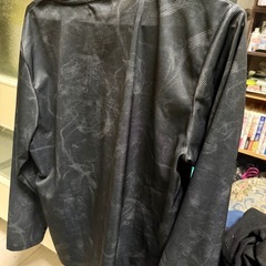 Mサイズ 黒 メンズ トレーニングTシャツ シンプル スポーツウェア スポーツTシャツ トレーニング ウェア ジム フィットネス 長袖Tシャツの画像