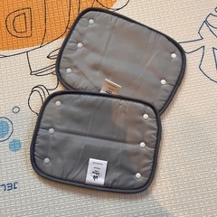 抱っこ紐などのカバーにの画像