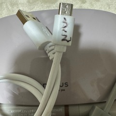 3COINS　ネイルセット　ジェル　マグネットネイル　　　トップコート　ベースコートO•P•Iの画像