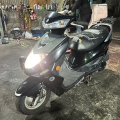 ヤマハ　シグナスZ 125cc 小型スクーター　大阪発　LYMTJAAの画像