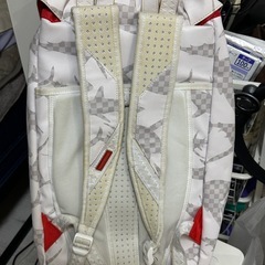 SPRAY GROUND リュックサックの画像