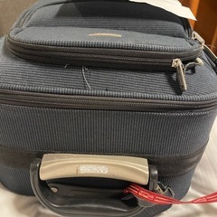 キャリーケースの画像