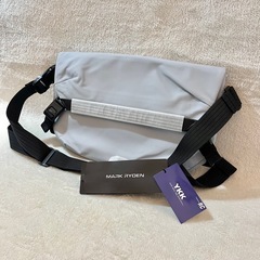 新品未使用　メッセンジャーバッグ ショルダーバッグ ボディバッグ 男女兼用　ブルーグレーの画像