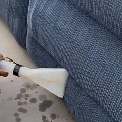 【洗浄🫧】カウチソファークリーニングの画像