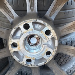 2月8日まで、215/60/16アルミホイールタイヤ付き4本セットの画像