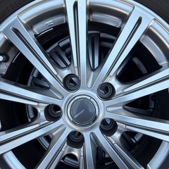 2月8日まで、215/60/16アルミホイールタイヤ付き4本セットの画像