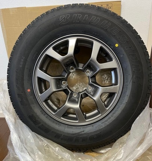 2022年ジムニーシエラ jb74w タイヤホイール ほぼ新品 4本セット