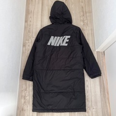 NIKE ベンチコート　Ｍ　140-150の画像