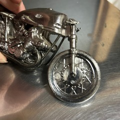 希少品　バイクの置物の画像