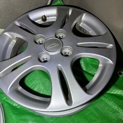 ダイハツ純正　アルミホイールタイヤ　4本の画像