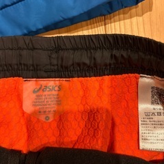 アシックス　ウィンドブレーカー上下　中綿の画像