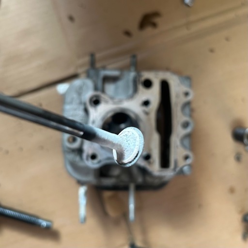 af61 af67 トゥデイの持病　カーボン噛み修理　腰上オーバーホール