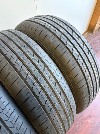 新品❗️215/65/16夏グットイヤー