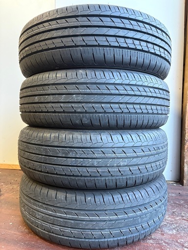 新品❗️215/65/16夏グットイヤー