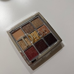 DIOR アイシャドウパレットの画像