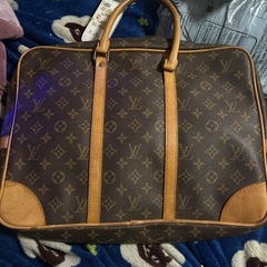 ルイヴィトンメンズ用セカンドバックの画像
