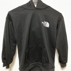 パーカーの画像