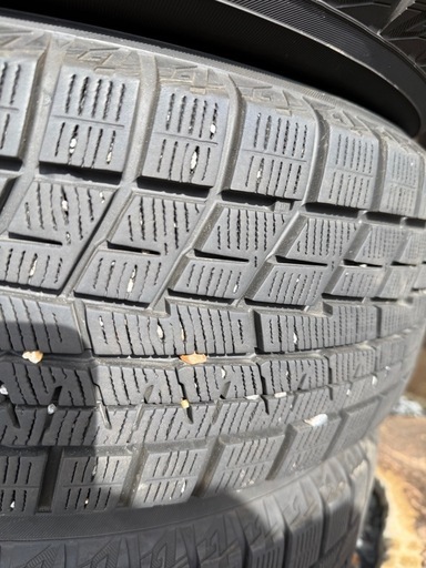 ヴェゼルで使用  スタッドレス  ヨコハマ アイスガードiG60  205-65R16