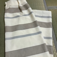 【値引きしました！美品】カーテンの画像