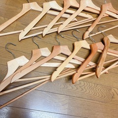 ハンガー　木　大人　まとめ　の画像