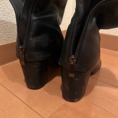 ブーツ　24.5センチの画像