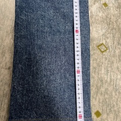 ダメージジーンズの画像