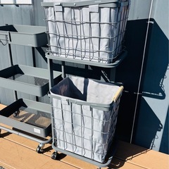 新品 2点セット モットル キッチンワゴン ランドリーバスケット キャスター付き の画像