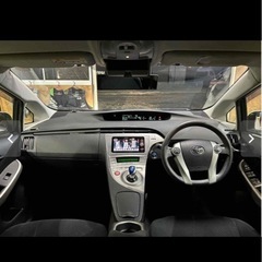 車検1年付き！30プリウス後期！の画像