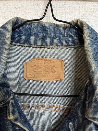 levi's 70505 BIGE