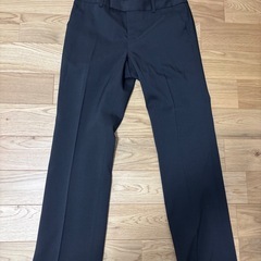 9号レディーススーツの画像