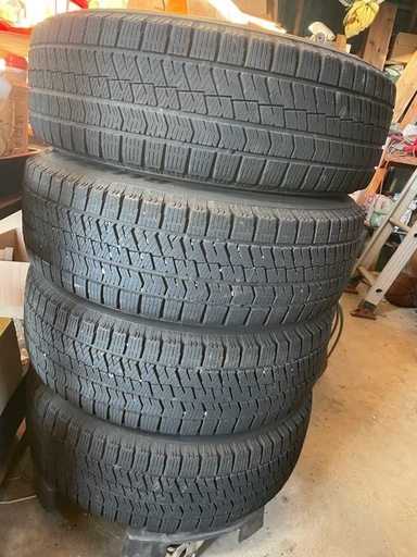 VRX2スタッドレスタイヤ ホイール205-65R16 
