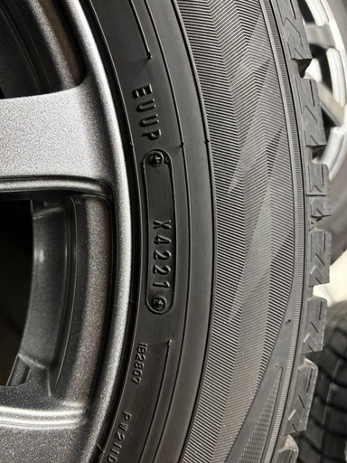 225/55R17