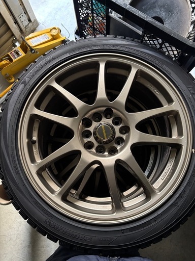 車のパーツ 215/45/R17