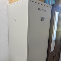 鍵付き1人用ロッカー
の画像
