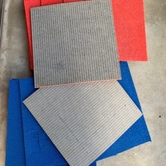 1月末まで フロアマット 24枚の画像