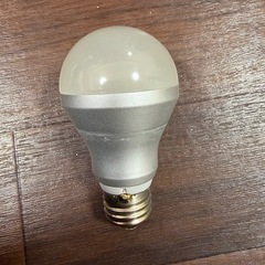 TOSHIBA LED電球 LDA4D-G/K40V1 40W形の画像