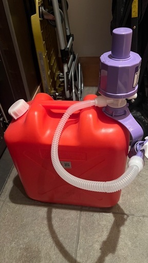 灯油ストーブ　トヨトミ　24畳　暖房
