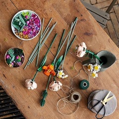 LEGO フラワーブーケ　大人レゴ　10280の画像