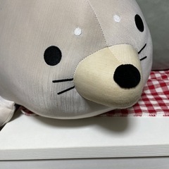 アザラシ　ぬいぐるみとクッションの画像