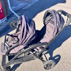 双子 ベビーカー Joyの画像