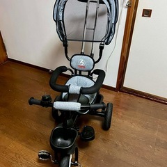 グレー 三輪車 日よけ付きの画像