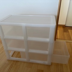 チェスト3段の画像