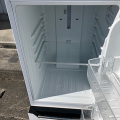 ハイセンス　2ドア冷凍冷蔵庫　HR-D15C 2018年製の画像